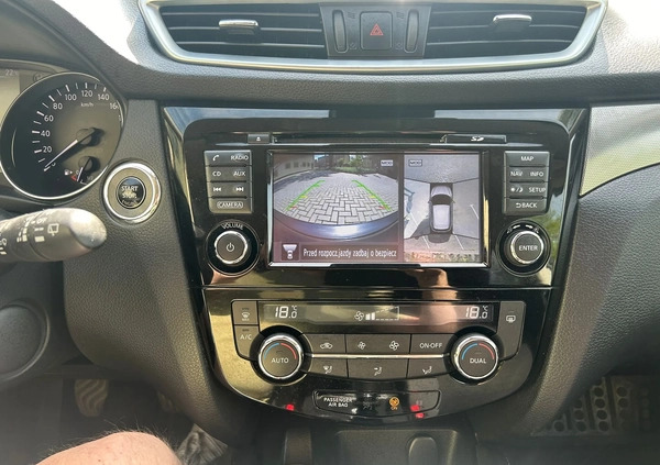 Nissan Qashqai cena 66500 przebieg: 32924, rok produkcji 2017 z Prudnik małe 254
